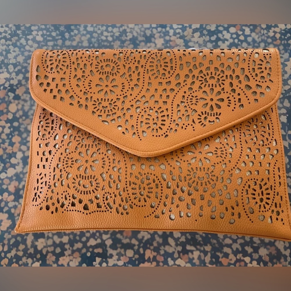 NEW Envelope Clutch Handbag ~ Toffee Diecut, Gold Accent, Chain & Strap